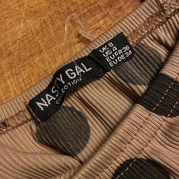 NWOT NASTY GAL polka dot bodysuit size women’s 4 - Picture 10 of 10